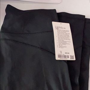 NWTO lululemon in movement 7/8 tight